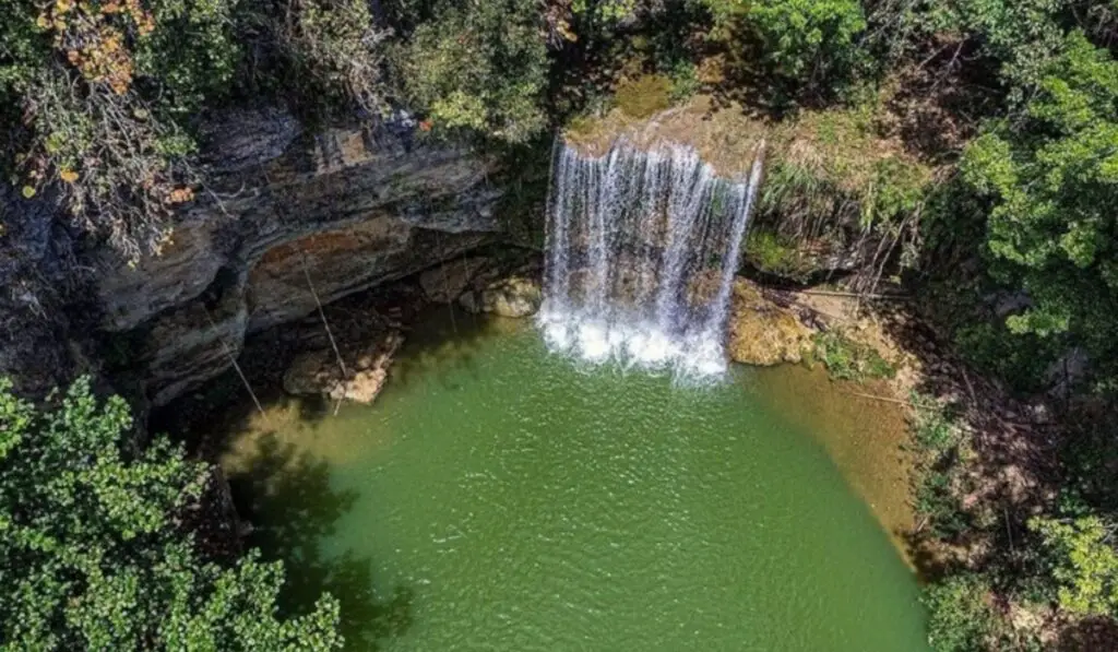 Cascada El Bota Humo